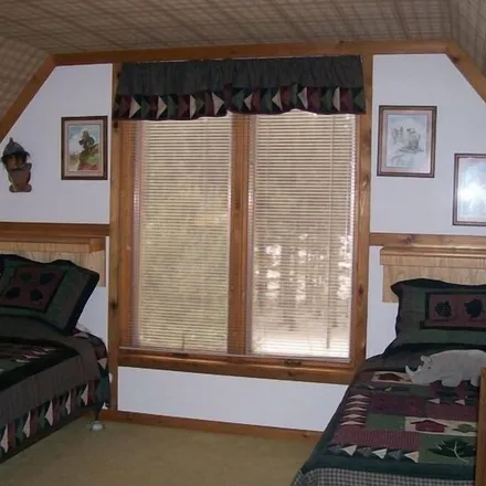 Image 2 - Harbor Springs, MI - House for rent