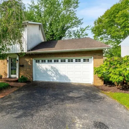 Buy this 3 bed house on 1837 Malvern Road in Upper Arlington, OH 43221