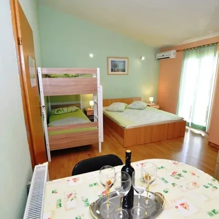 Image 3 - Makarska, 21115 Split, Croatia - Apartment for rent