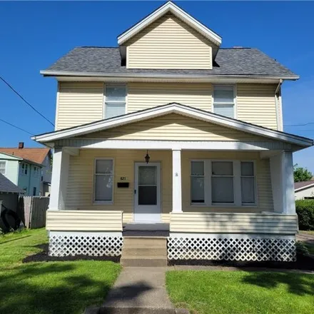 Buy this 3 bed house on 3006 Strausser Place Southwest in Lincoln Heights, Canton