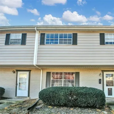 Buy this 3 bed condo on 4650 Flat Shoals Road in Shannon Villas, Union City