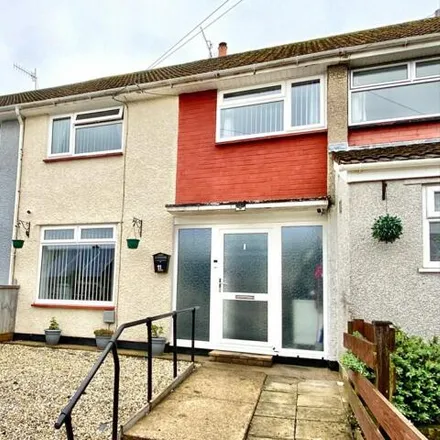 Buy this 3 bed townhouse on Windrush Close in Newport, NP20 7TQ