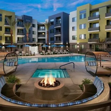 Image 7 - Parc Midtown, 3993 West Indian School Road, Phoenix, AZ 85013, USA - Apartment for rent