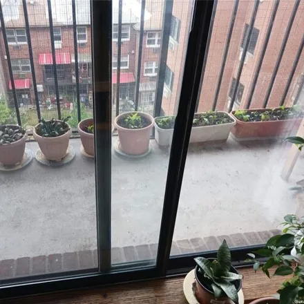Image 6 - 144-77 Roosevelt Ave Unit 5a, Flushing, New York, 11354 - Condo for sale