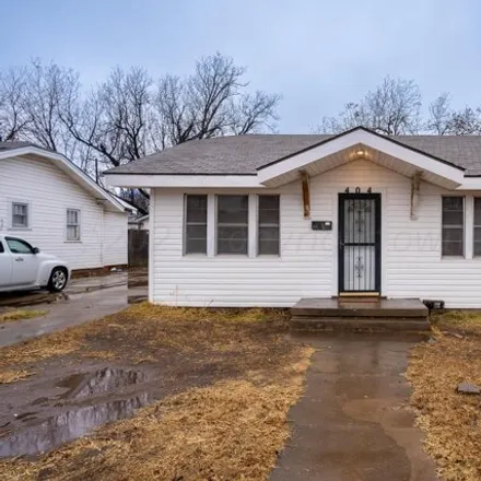 Buy this 2 bed house on 438 South Prospect Street in Amarillo, TX 79106