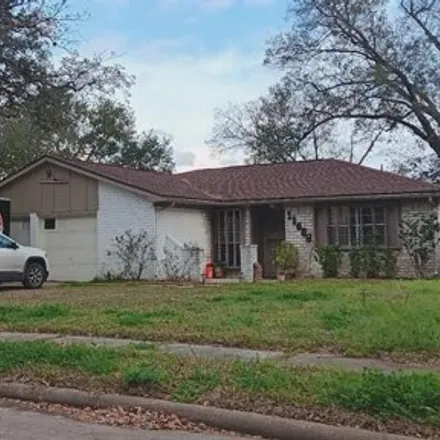 Buy this studio house on 11622 Wood Shadows Drive in Houston, TX 77013