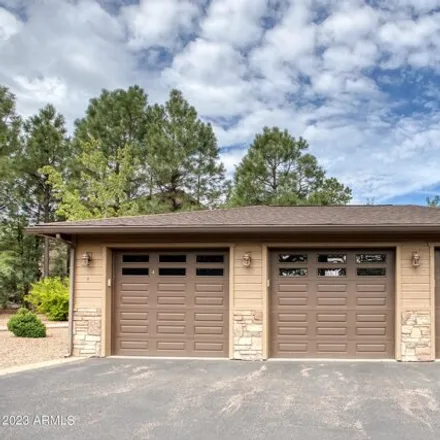 Buy this 2 bed house on Summit Trail in Show Low, AZ 85901