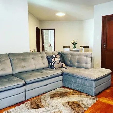 Buy this 3 bed apartment on Clínica Anestésica de Varginha in Rua Alferes Joaquim Antônio, Vila Pinto