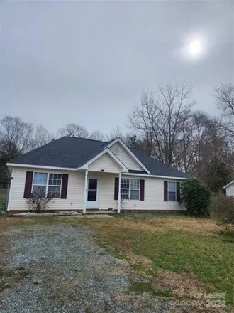 Rent this 3 bed house on 7106 Windsong Way in Wingate, NC 28174