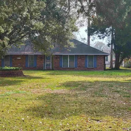 Rent this 3 bed house on 5223 Rebelle Lane in Ithra, West Baton Rouge Parish