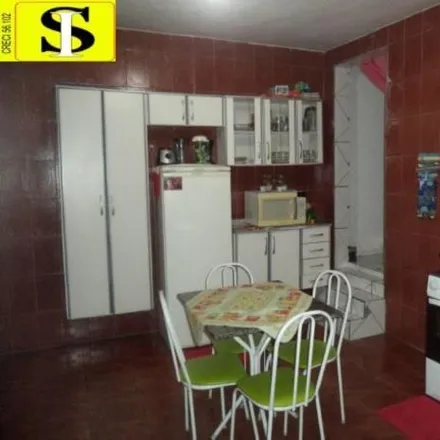 Buy this 5 bed house on Rua João Tonalezi in Centro, Ferraz de Vasconcelos - SP