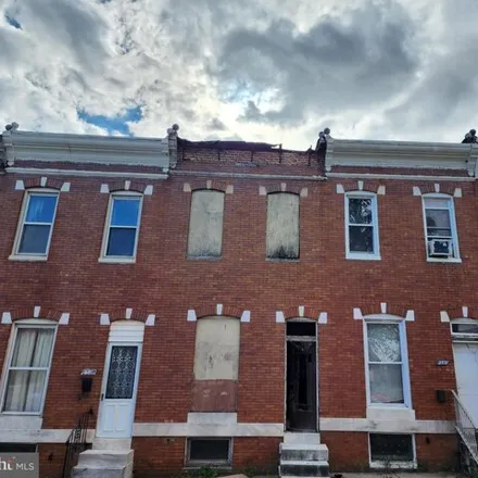 Buy this studio townhouse on 2529 Christian Street in Baltimore, MD 21223
