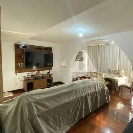 Buy this 3 bed house on Rua Lino dos Passos in São Lourenço, Niterói - RJ