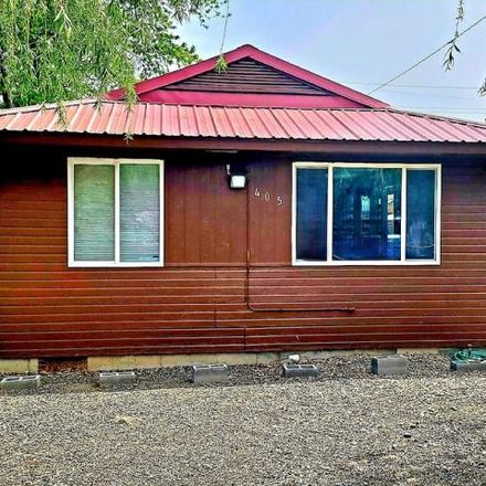 Rent this 4 bed house on 407 South 10th Street in Washington Park, Yakima