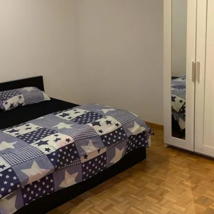 Rent this 1 bed apartment on Avenue du Bois de la Cambre - Terkamerenboslaan 83 in 1050 Ixelles - Elsene, Belgium