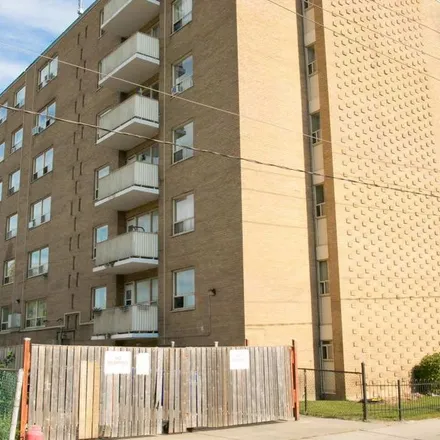 Image 5 - Collegiate Court, 481 Vaughan Road, Toronto, ON M6C 2R1, Canada - Apartment for rent