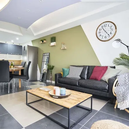 Image 1 - 98 Avenue de Bretagne, 59160 Lille, France - Apartment for rent