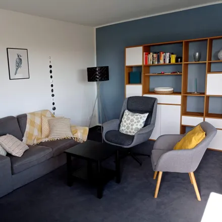 Rent this 1 bed apartment on Schmachthäger Straße 40 in 22309 Hamburg, Germany