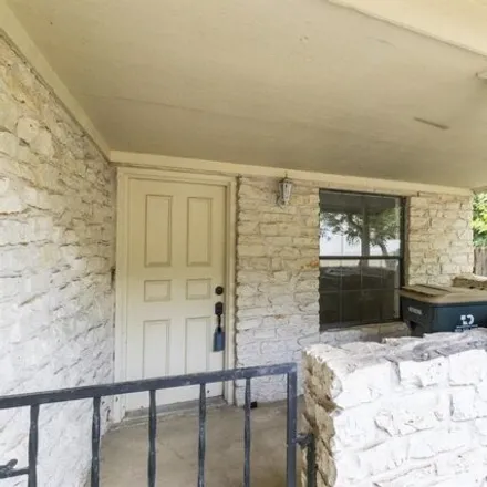 Image 3 - 607 Westbrook Drive, West Lake Hills, Travis County, TX 78746, USA - House for sale