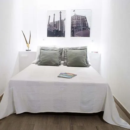 Rent this studio apartment on Carrer del Portal Nou in 7, 08003 Barcelona