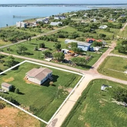 Image 2 - 708 2nd Street, Bayside, Refugio County, TX 78340, USA - Apartment for sale