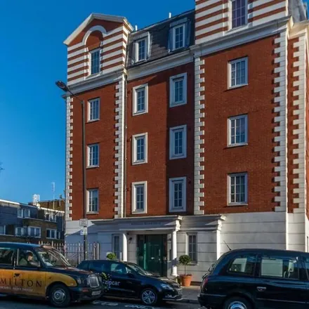 Image 8 - BNP Paribas, 10 Harewood Avenue, London, NW1 6AA, United Kingdom - Apartment for rent