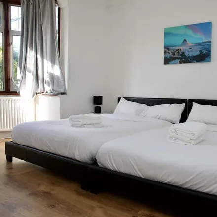 Rent this 7 bed house on London in N10 1EU, United Kingdom