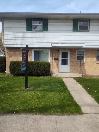 Rent this 2 bed house on 1876 29th Street in Zion, IL 60099