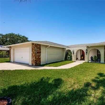 Buy this 4 bed house on 11393 102nd Ct in Seminole, Florida