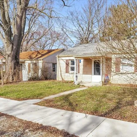 Image 3 - 476 East Reynolds Street, Tolono, Champaign County, IL 61880, USA - House for sale