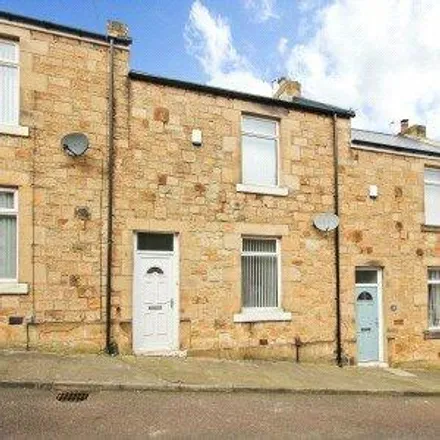 Buy this 2 bed townhouse on unnamed road in Blaydon on Tyne, NE21 4PU