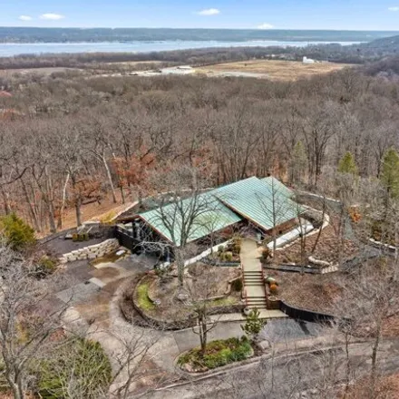 Image 2 - 6906 North Upper Skyline Drive, Peoria, IL 61614, USA - House for sale