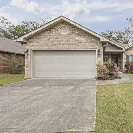 Buy this 3 bed house on 1486 Surrey Loop in Foley, AL 36535