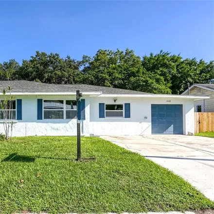 Buy this 3 bed house on 1618 14th Avenue West in Bradenton, FL 34205