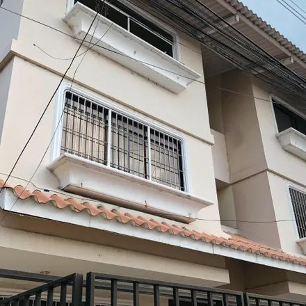 Buy this 3 bed apartment on 3 Pasaje 9 in 090103, Guayaquil