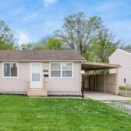 Buy this 3 bed house on 2351 Daleton Place in Columbus, OH 43232