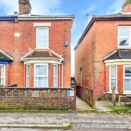 Buy this 3 bed duplex on 130 Priory Road in Mount Pleasant, Southampton