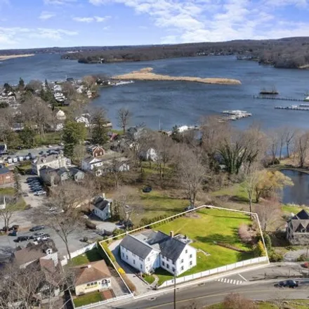 Buy this 5 bed house on 9 South Main Street in Essex, Lower Connecticut River Valley Planning Region