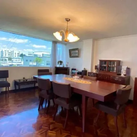 Buy this 3 bed apartment on Los Hot Dogs in Avenida América, 170509
