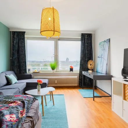 Rent this 1 bed apartment on Stresemannallee 56 in 22529 Hamburg, Germany