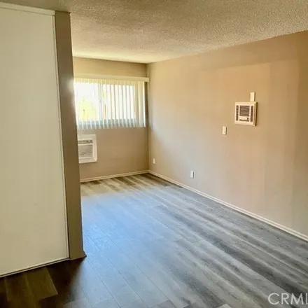 Image 5 - 662 East Cottonwood Road, Palm Springs, CA 92262, USA - Apartment for rent