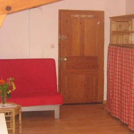 Rent this 1 bed apartment on 61 La Canebière in 13001 1er Arrondissement, France