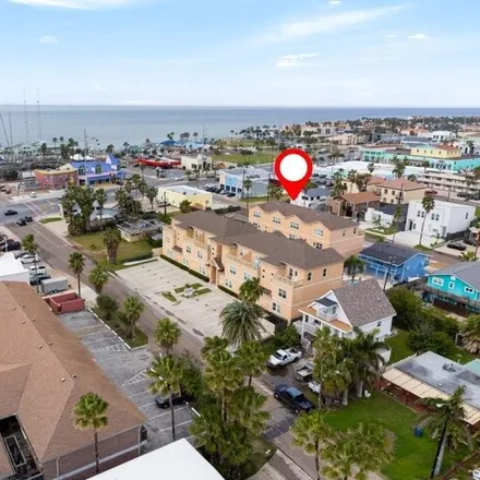 Image 1 - 137 East Ling Street, South Padre Island, Cameron County, TX 78597, USA - Condo for sale