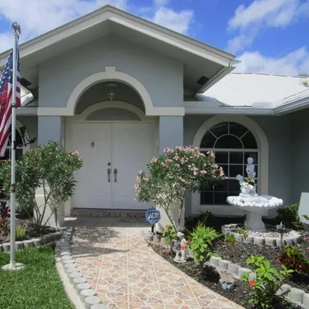 Image 2 - 159 Cypress Trace, Royal Palm Beach, Palm Beach County, FL 33411, USA - House for sale