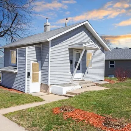 Buy this 2 bed house on 480 South Blaine Avenue in Sioux Falls, SD 57103
