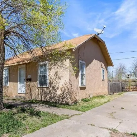 Buy this 2 bed house on 324 North Hazel Street in Pampa, TX 79065