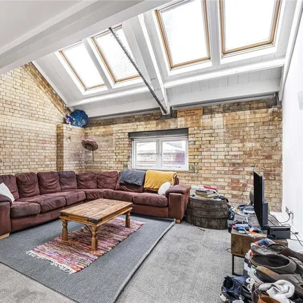 Rent this 3 bed apartment on Thames Tunnel Air Shaft in Pump House Close, Canada Water