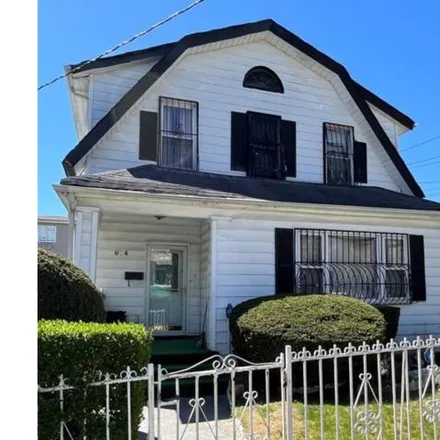 Buy this 4 bed house on 814 Cranford Avenue in New York, NY 10470