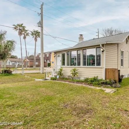 Image 4 - 301 North Wild Olive Avenue, Daytona Beach, FL 32118, USA - House for sale