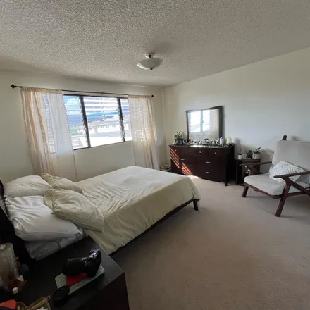 Rent this 1 bed room on 419 Ulupaina Street in Kailua, HI 96734